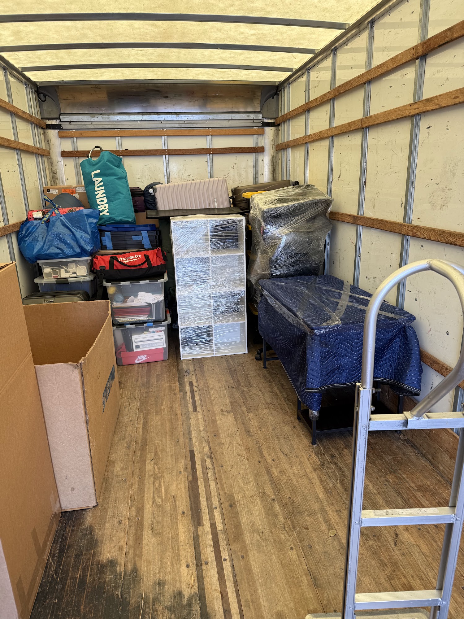 Orange County moving crew at work