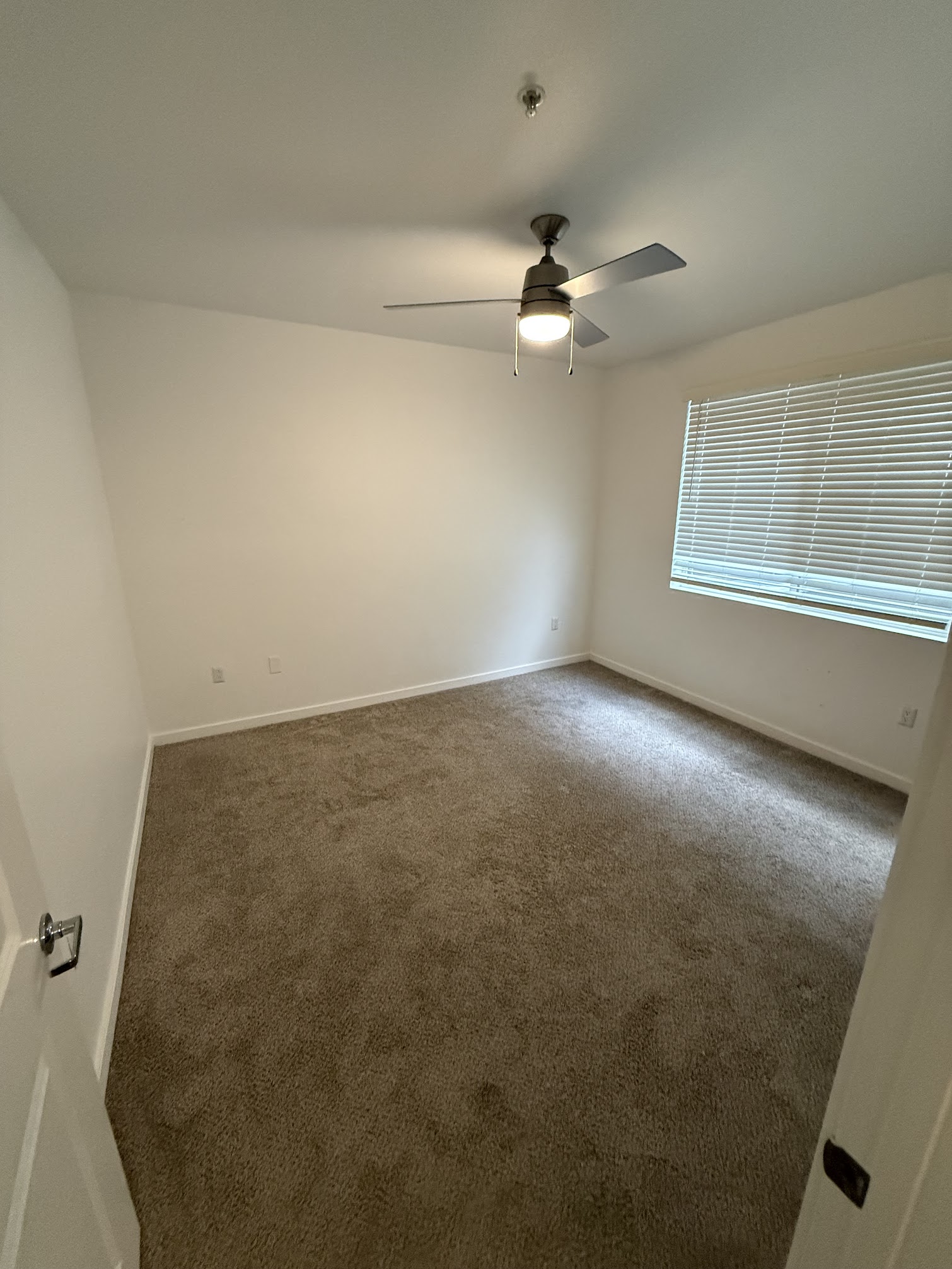 Same-day moving service in Santa Ana, California